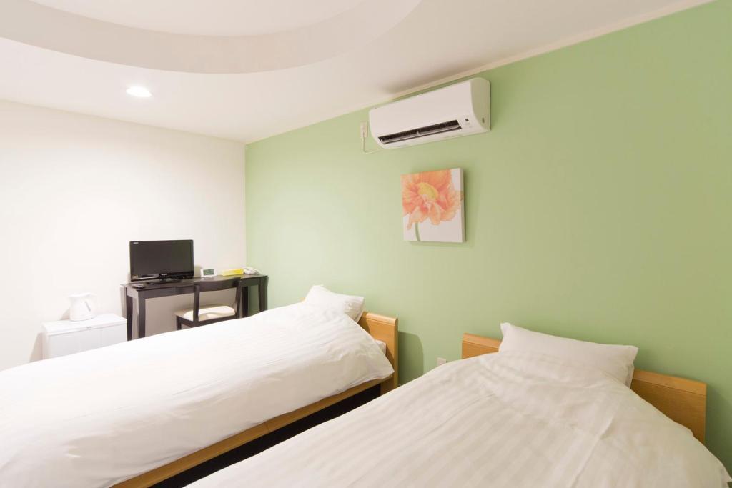Shin-Okubo City Hotel Токио Номер фото